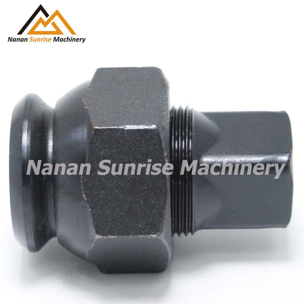 Isuzu TXD wheel bolt (3).jpg